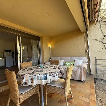 T2 En Rez De Jardin , Proche De St Clair Et Commerces Lägenhet *