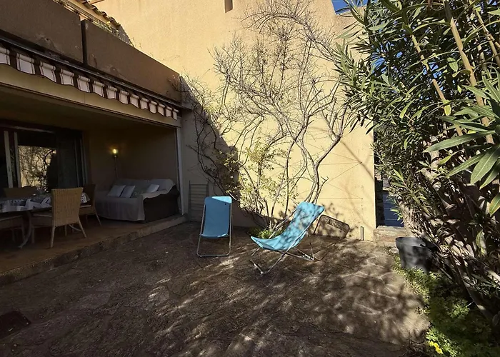 T2 En Rez De Jardin , Proche De St Clair Et Commerces Lägenhet